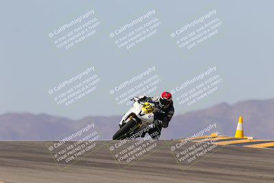 media/Oct-07-2023-CVMA (Sat) [[f84d08e330]]/Race 5 Amatuer Formula Middleweight/